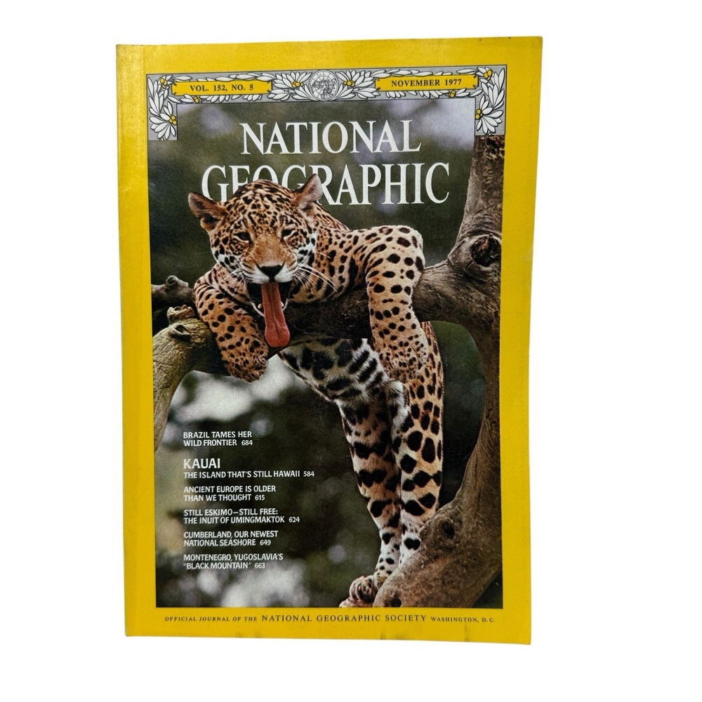 National Geographic Magazine November 1977 Brazil Hawaii Europe Eskimo Vol‎ 152